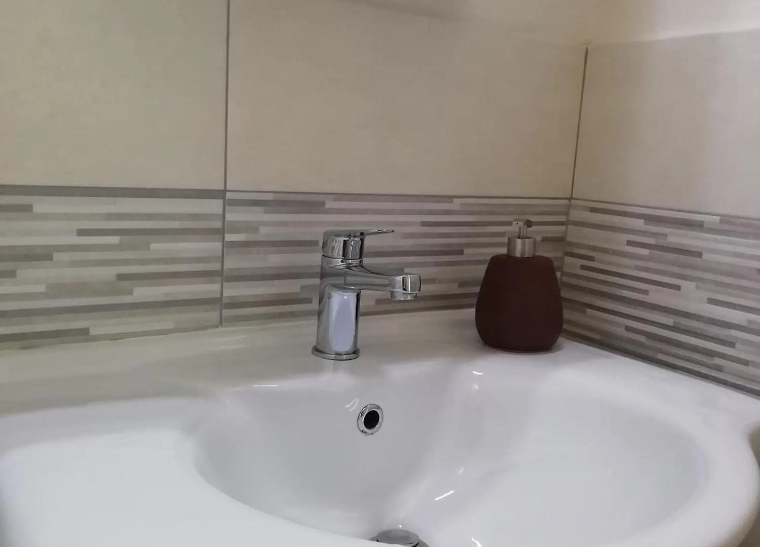 B&B Molinari Lonato 0*,